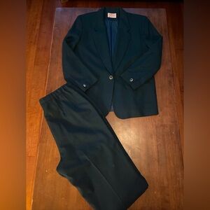 Vtg PENDLETON Women 2pc Wool Green Suit Set Green Lined Jacket 14 Pants 16